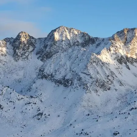 6 Dans Les Pyrénées Proche D'andorre Chalet *