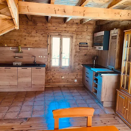 Chalet 6 Dans Les Pyrénées Proche D'andorre *