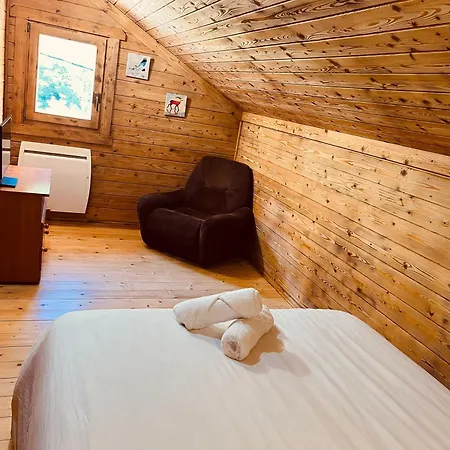 Chalet 6 Dans Les Pyrénées Proche D'andorre LʼHospitalet-près-lʼAndorre