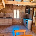 Chalet 6 Dans Les Pyrenees Proche D'andorre *