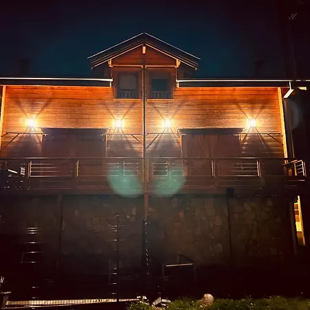 6 Dans Les Pyrenees Proche D'andorre