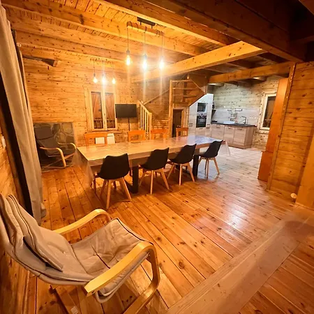 6 Dans Les Pyrenees Proche D'andorre Chalet L'Hospitalet-pres-l'Andorre