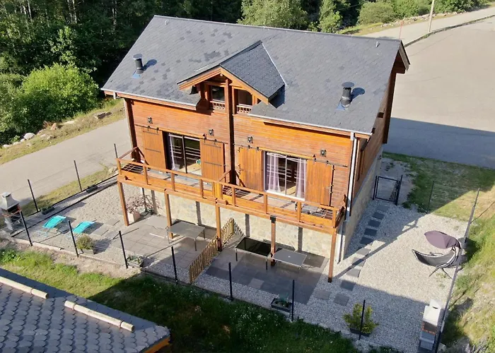 6 Dans Les Pyrenees Proche D'andorre